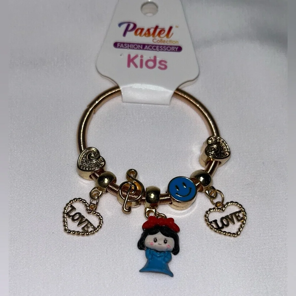Princess Themed Kids Stretch bracelets.  New: Pick your Princess!